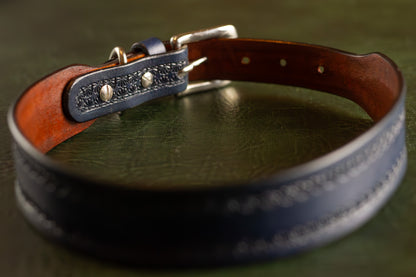 Lean Leather Dog Collar in Blue